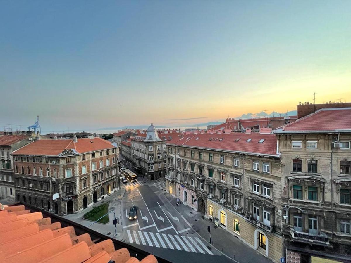 Condo In Town Centre Rijeka Exterior foto